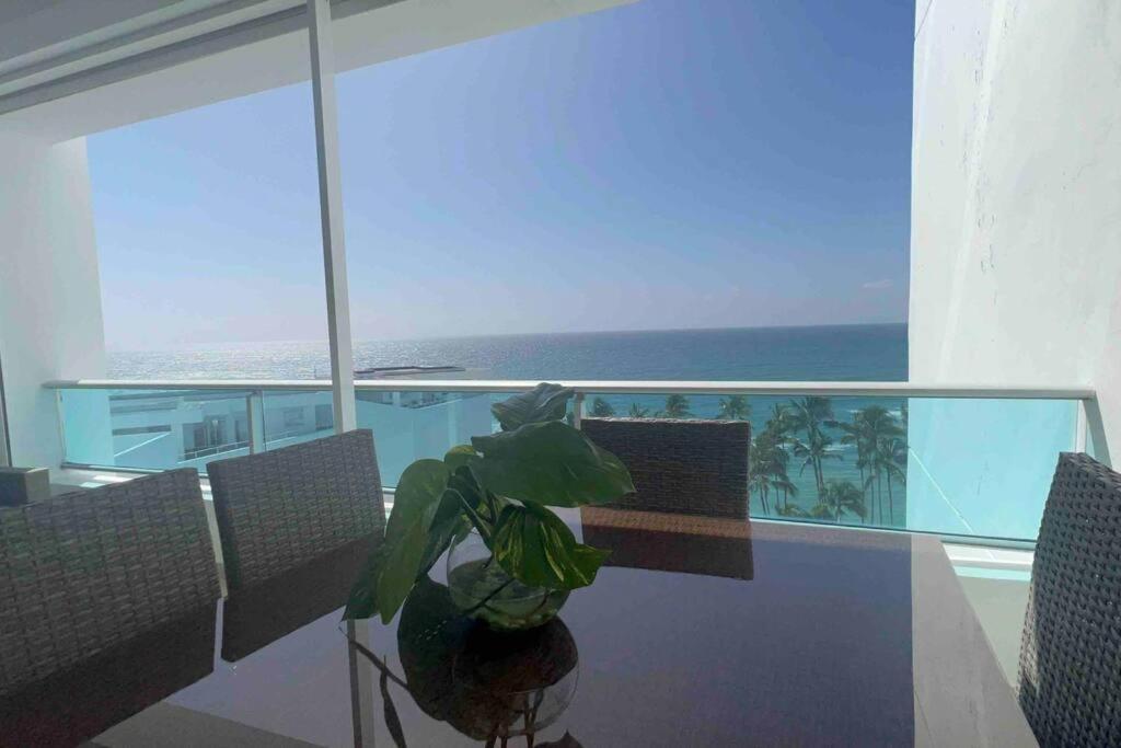 Bueno Paradise Condo In Marbella Хуан-Долио Экстерьер фото